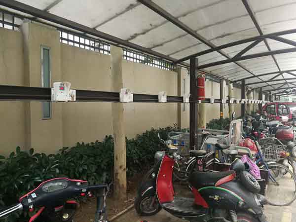 請問專家地下室能安裝電動車充電站嗎？